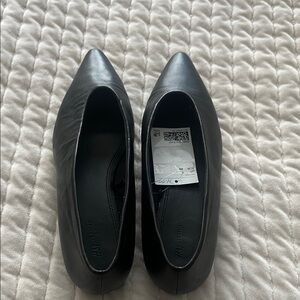 H&M Classic Black Women's high vamp ballet flats